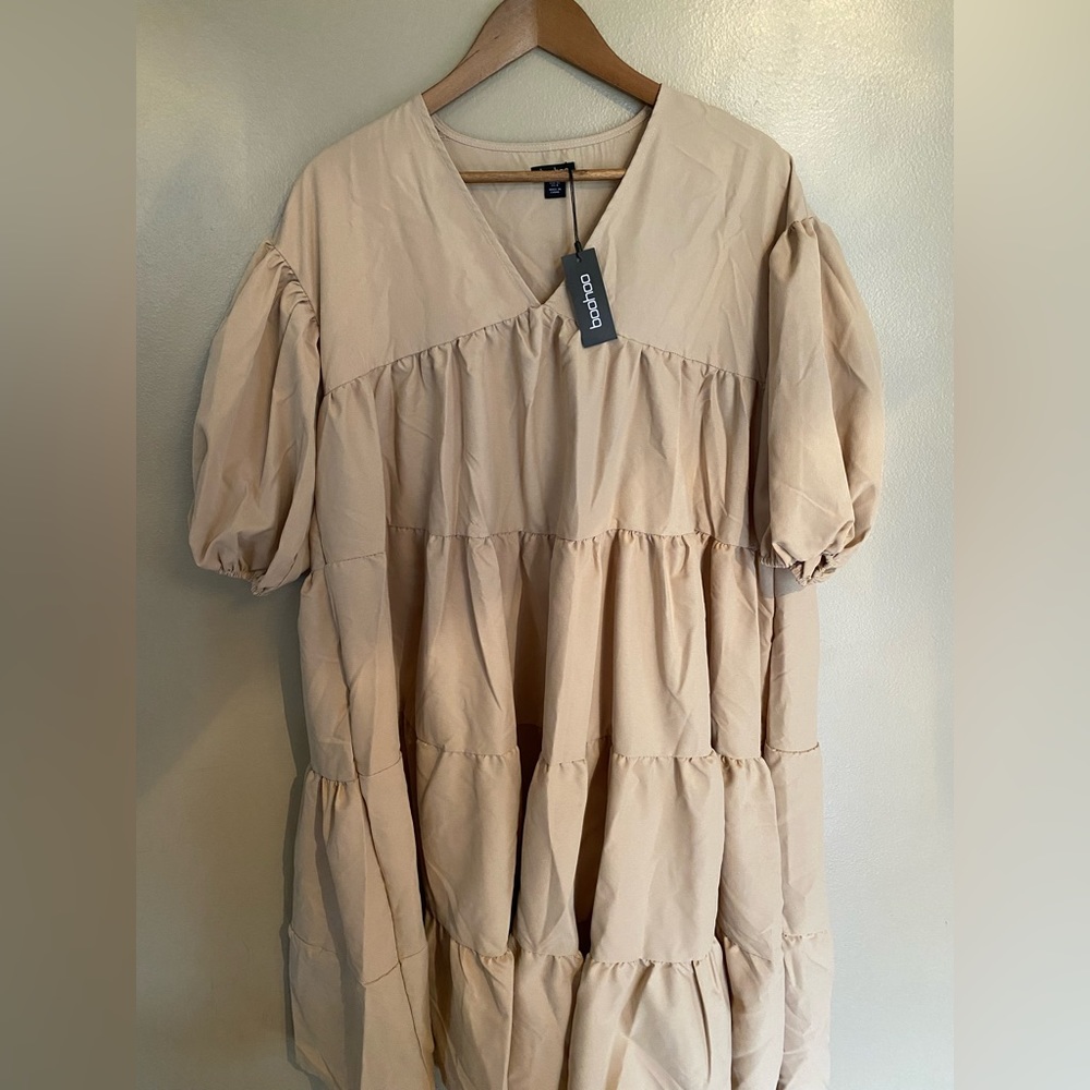 Brand-New Boohoo Puff Sleeve Dress